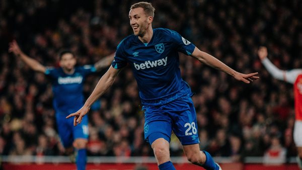 وست هام يفوز علي أرسنال 2-0 في الدوري الإنجليزي