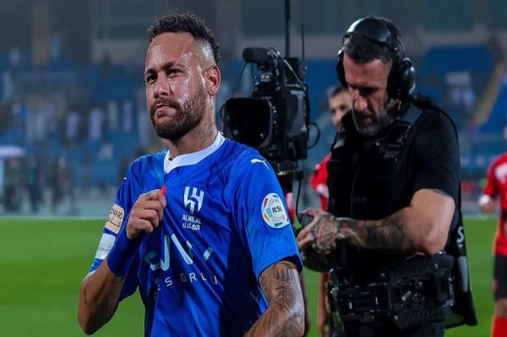 نيمار يكشف حقيقة رحيله عن الهلال السعودي