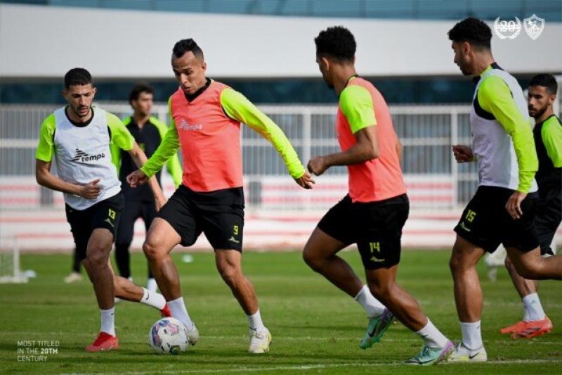 الزمالك يواصل تدريباته في برج العرب استعدادًا للموسم الجديد