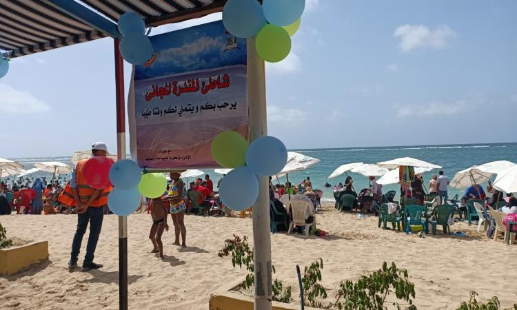 إقبال على شواطئ الإسكندرية خلال أول أيام عيد الفطر