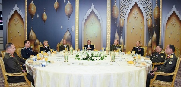 الرئيس السيسي يحضر حفل سحور القوات المسلحة