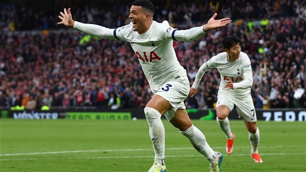 توتنهام يفوز على بيرنلي 2-1 في الدوري الإنجليزي