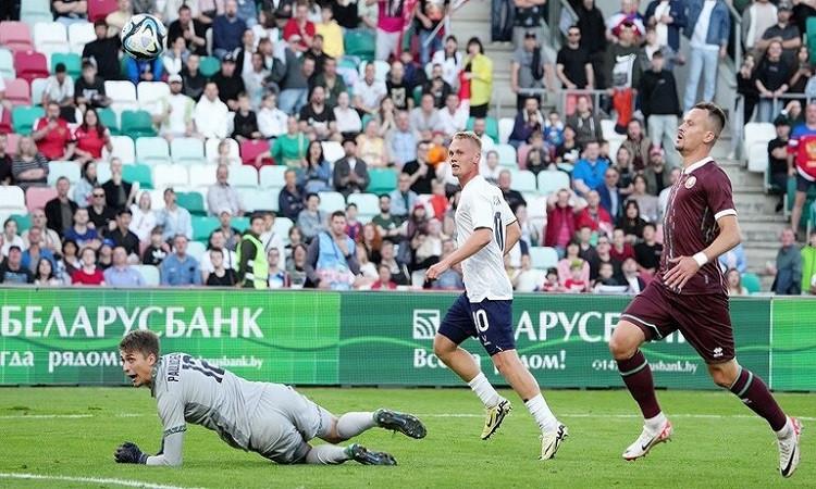 روسيا تهزم بيلاروس 4-0 ودياً