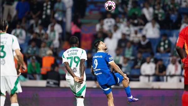 الهلال يتأهل لنهائي السوبر السعودي علي حساب الأهلي