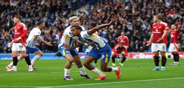 برايتون يفوز علي مانشستر يونايتد 2-1 بالدوري الإنجليزي