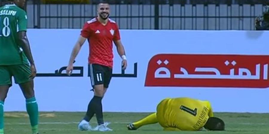 المهدي سليمان يتعرض لإصابة قوية خلال مباراة الاتحاد والجيش