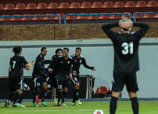 فاركو يفوز على إنبي 4-3 في الدوري