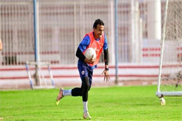 الزمالك يقيد عبد الشافي ورفاعي في قائمته المحلية