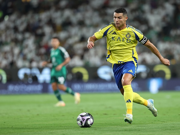 رونالدو يقود النصر للفوز علي الخليج 3-1 في الدوري السعودي