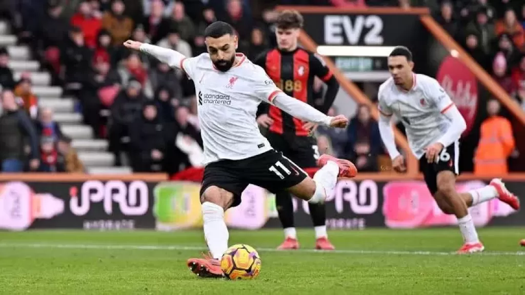 ليفربول يفوز على بورنموث 2-0 في الدوري الإنجليزي