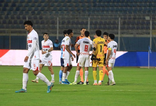 الزمالك يتعادل مع بتروجت سلبياً في الشوط الأول