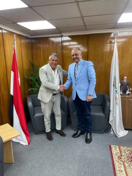 البنك الأهلى يجدد تعاقده مع محمد كمال المدير الفنى للكرة النسائية