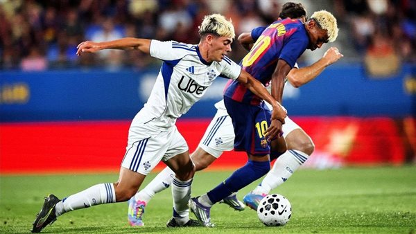 برشلونة يكتسح كومو الإيطالي 5-0 ويتوج بكأس خوان جامبر