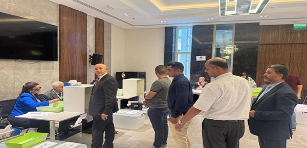 المصريون بالخارج يواصلون الإدلاء بأصواتهم فى اليوم الثاني من انتخابات مجلس الشيوخ 2025