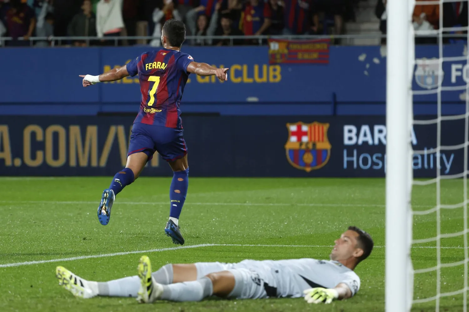 برشلونة يفوز على خيتافي 3-0 في الدوري الإسباني