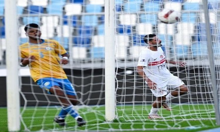 الزمالك يفوز على الإسماعيلي 2-0 ويعتلي قمة الدوري