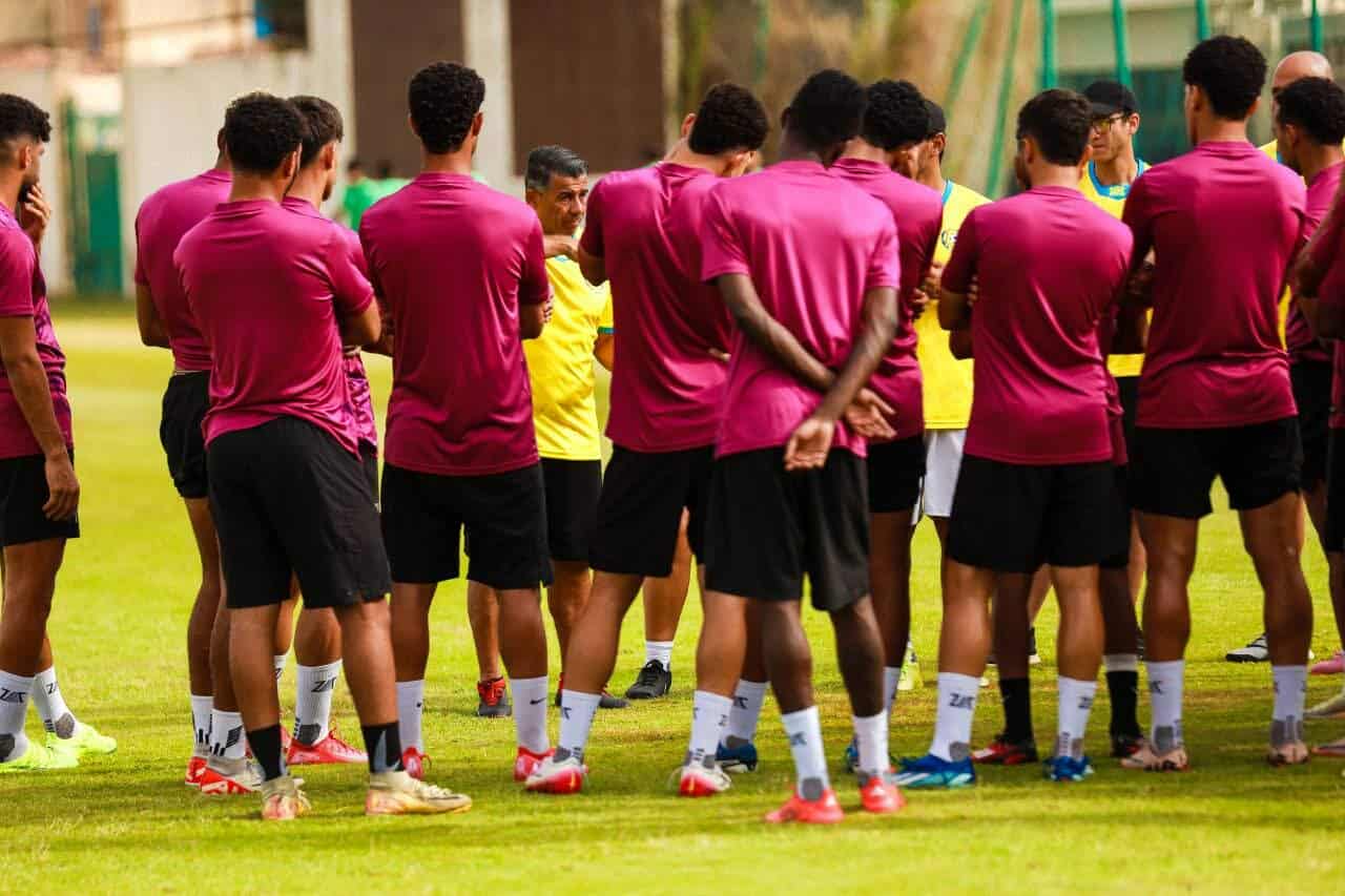 انتهاء تمرد لاعبي الإسماعيلي وعودتهم إلي التدريبات