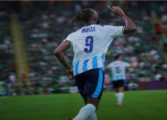 بيراميدز يهنئ فيستون ماييلي على تأهل منتخب بلاده لكأس العالم