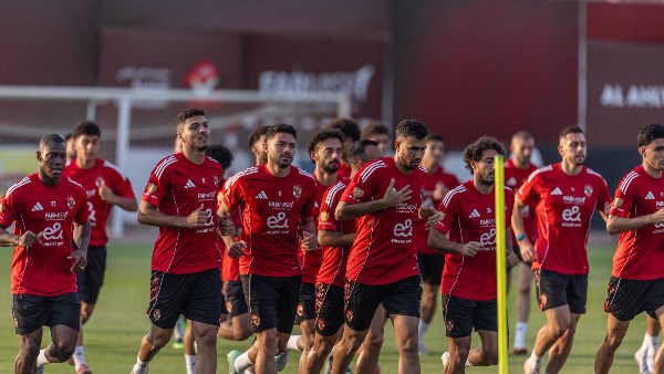 تفاصيل مران الأهلي استعداداً لمباراة سيراميكا في الدوري
