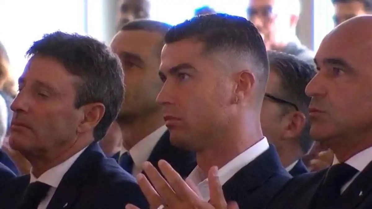 رونالدو يظهر متاثراً فى حفل الاتحاد البرتغالي لتكريم جوتا