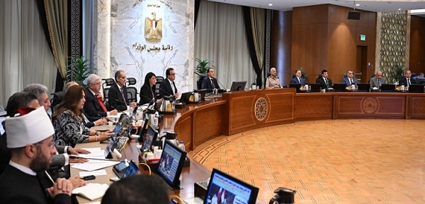 رئيس الوزراء يترأس اليوم اجتماع الحكومة الأسبوعى