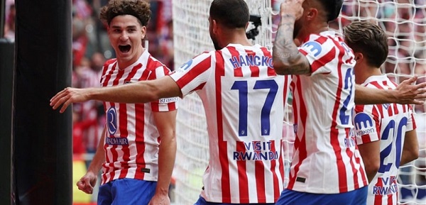 أتلتيكو يقسو على الريال 5-2 ويقدم هدية لبرشلونة