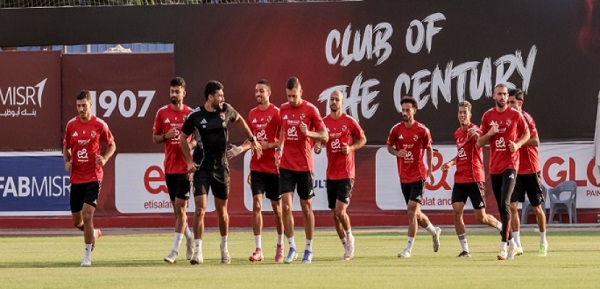 الأهلى يستأنف تدريباته تحت قيادة النحاس