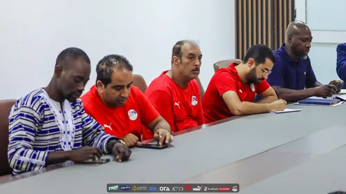 منتخب مصر يرتدي الزي التقليدي غداً في مواجهة بوركينا فاسو