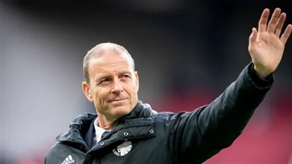 توروب يعلن قائمة الأهلي لمباراة الاتحاد السكندري في الدوري