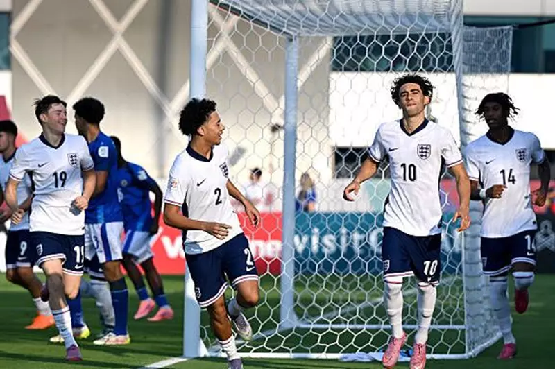 إنجلترا تكتسح هايتي 8-1 بكأس العالم للناشئين