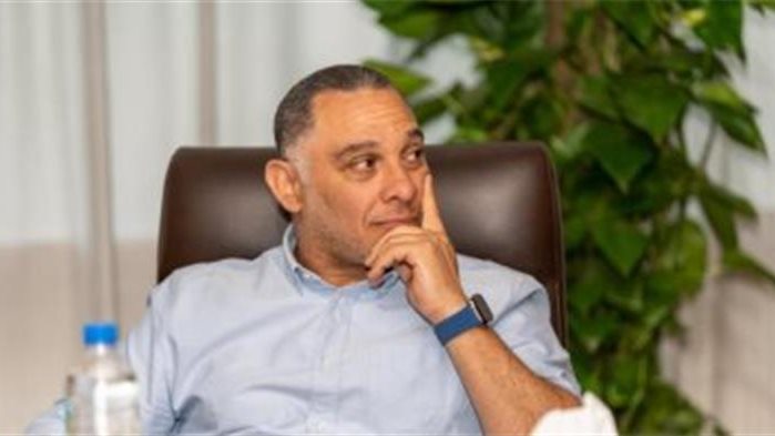 أيمن الشريعي يفوز برئاسة إنبي لدورة جديدة