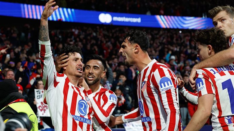 أتلتيكو مدريد يفوز علي إنتر ميلان 2-1 في دوري أبطال أوروبا