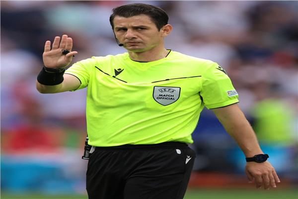 تعرف علي طاقم تحكيم نهائي كأس السوبر