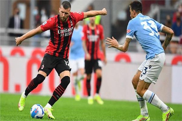 ميلان يستضيف لاتسيو اليوم في الدوري الإيطالي
