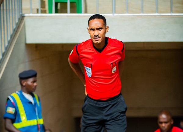 الكاف يعلن طاقم تحكيم مباراة مصر وجنوب أفريقيا في كأس الأمم الأفريقية