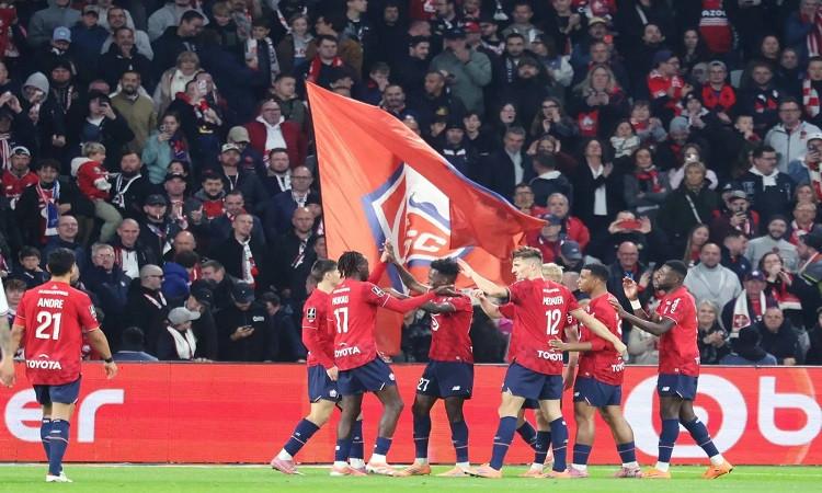 ليل يفوز علي أوكسير 4-3 في الدوري الفرنسي