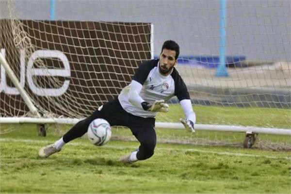 مهدي سليمان يواصل حراسة مرمى الزمالك في لقاء حرس الحدود