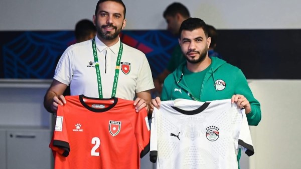منتخب مصر يرتدي الزي الأبيض غداً أمام الأردن