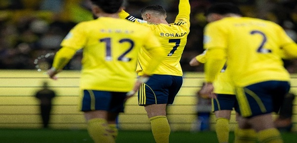 حراسة المرمى: نواف العقيدي