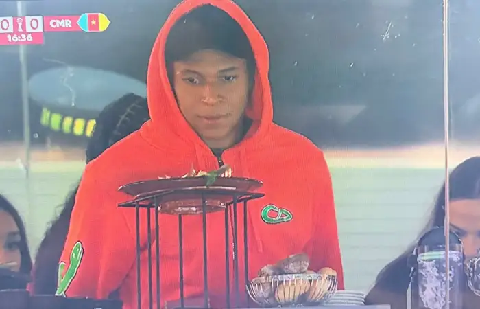 مبابي يحضر مباراة الكاميرون وكوت ديفوار في أمم أفريقيا 2025