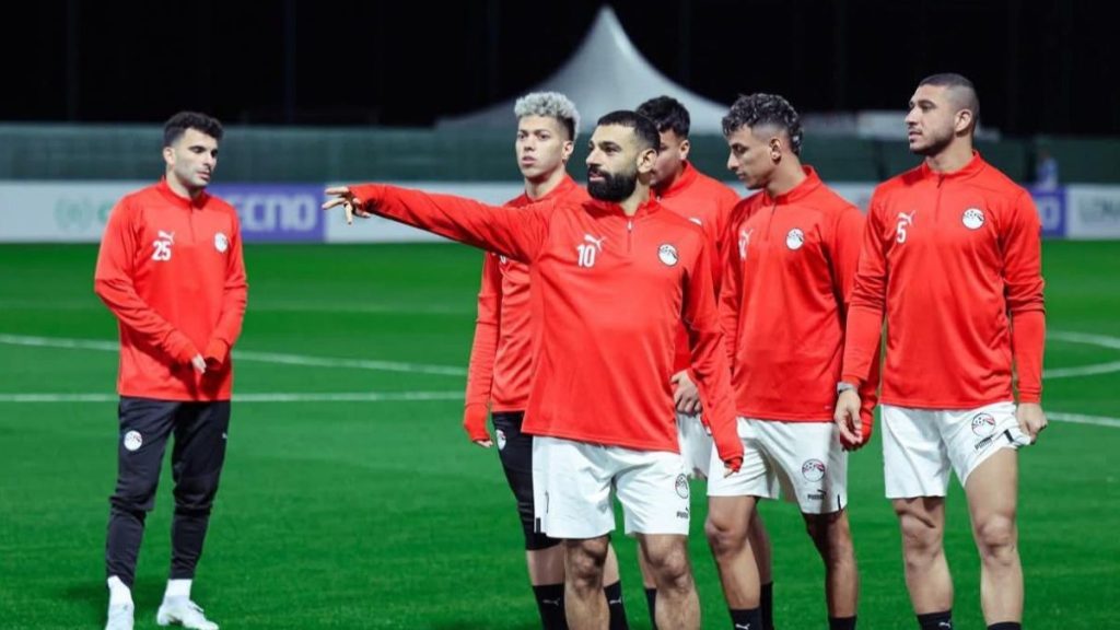 منتخب مصر يرتدي القميص الأحمر أمام زيمبابوي وجنوب أفريقيا.. والأبيض أمام أنجولا