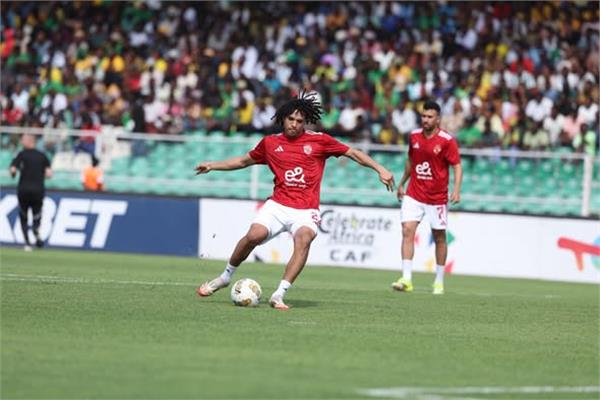 يانج أفريكانز يتقدم على الأهلي 1-0 في الشوط الأول