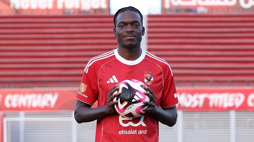 الأهلي يضم الأنجولي كامويش علي سبيل الإعارة رسمياً