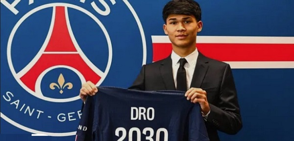 باريس سان جيرمان يعلن ضم درو فرنانديز من برشلونة