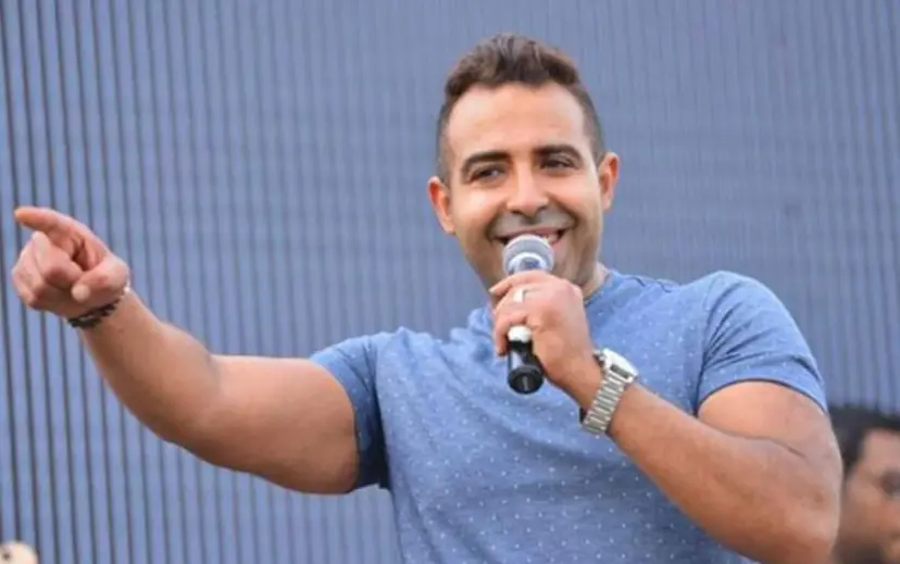 محمد عدوية يتألق في تتر مسلسل "علي كلاي"