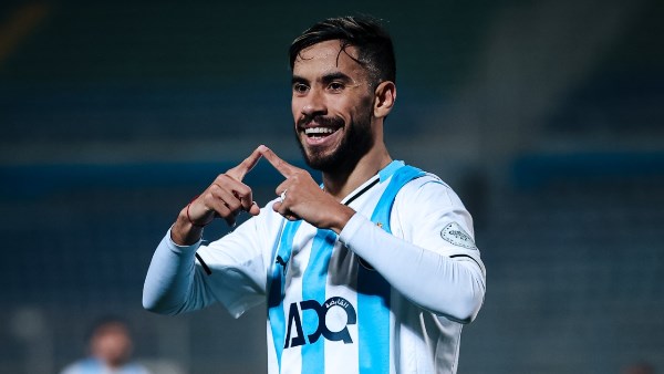 بيراميدز يكتسح نهضة بركان 3-0 ويتصدر مجموعة دوري الأبطال