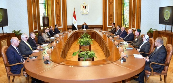 الرئيس السيسى يؤكد أهمية الاستثمار فى رأس المال البشرى عبر التدريب ونقل المعرفة وتطوير المهارات
