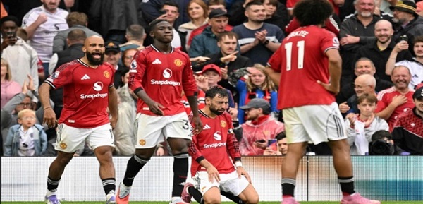 مانشستر يونايتد يستضيف توتنهام لمواصلة الانتصارات فى الدورى الإنجليزى