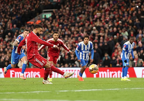 صلاح يقود ليفربول لثمن نهائي كأس إنجلترا على حساب برايتون