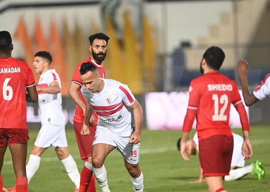 التعادل السلبي يحسم الشوط الأول بين الزمالك والحرس